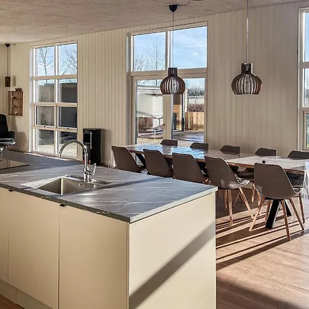 Дом отдыха Awesome In With Sauna Vinderup